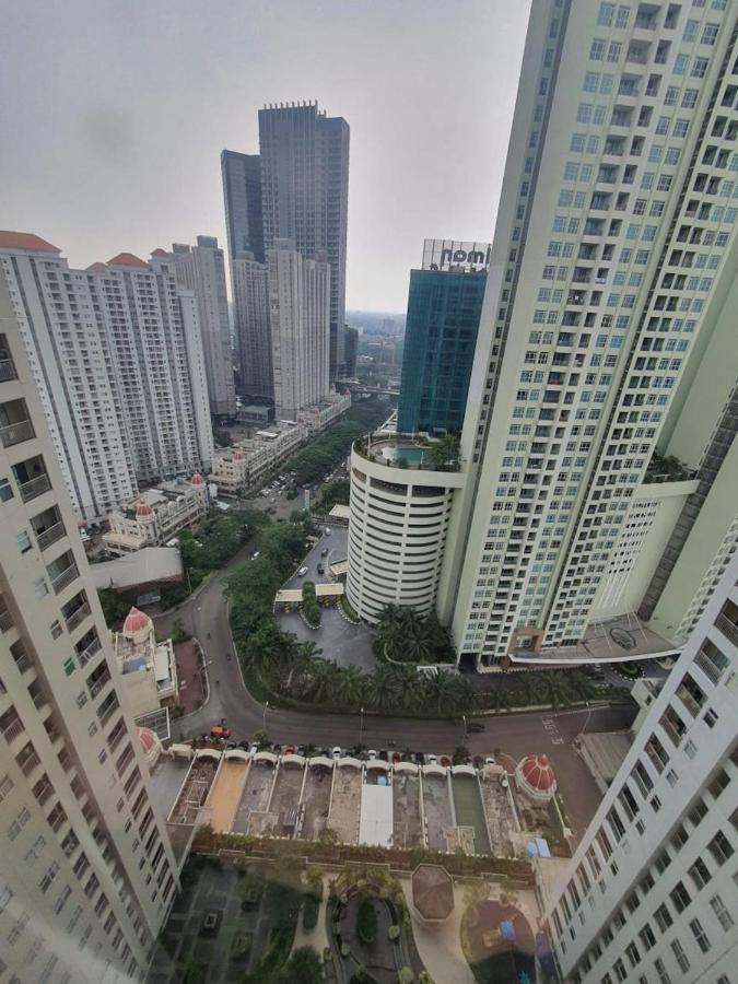 Madison Park Apartment Near Mall Central Park Jakarta Eksteriør billede